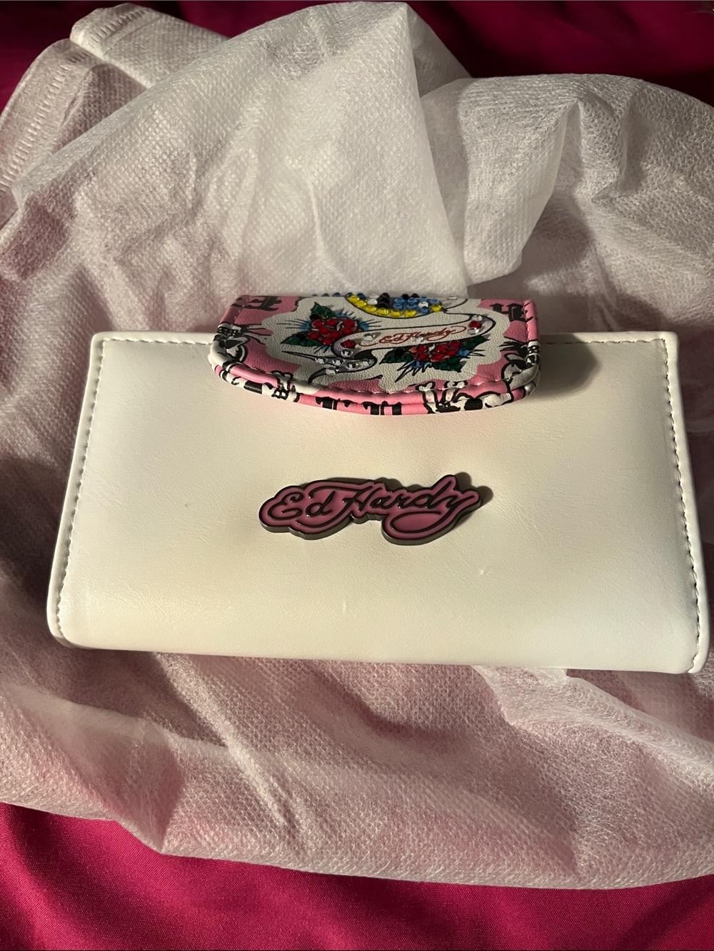 Ed Hardy White Wallet with Pink Tattoo-Flap Accent